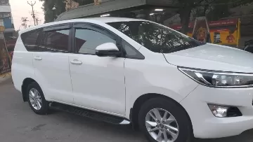 Innova Car Hire Near Erode, Tamilnadu